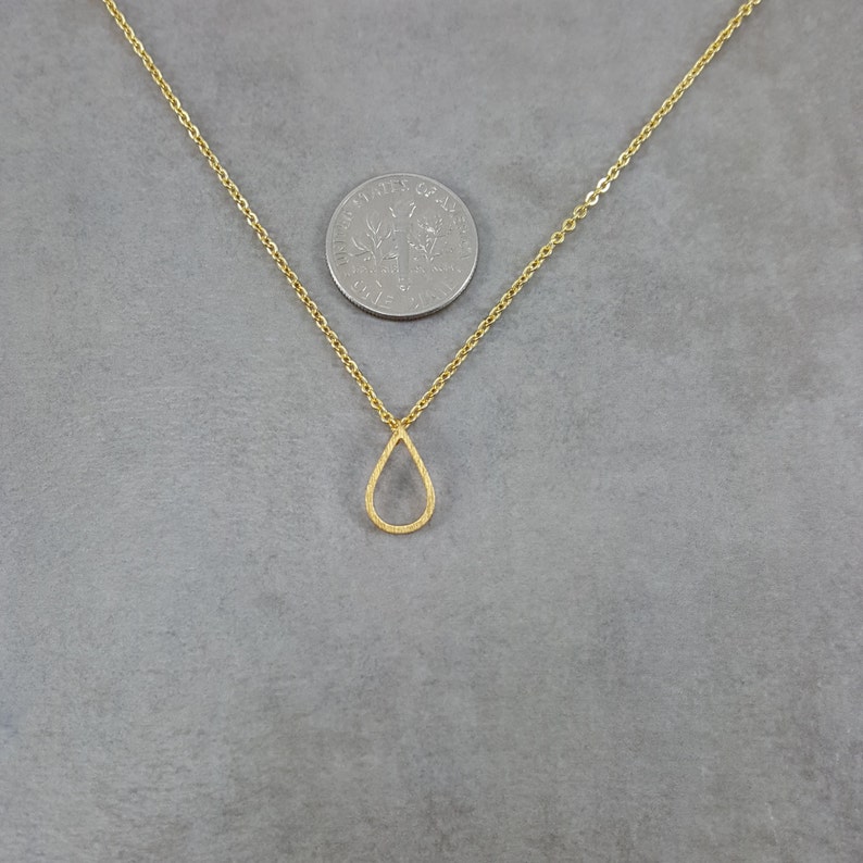 Teardrop GOLD Plated Necklace Gemoetric Shape Dainty Jewelry - Etsy