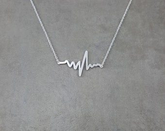 Sound Beat [SILVER] Plated Necklace in Gift Box Heartbeat Sound Wave Music Pulse Women Chain Fashion Jewelry