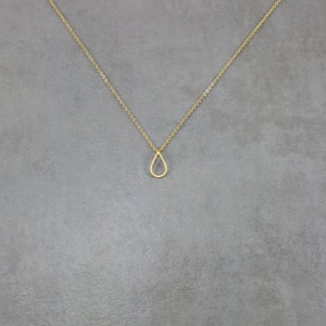 Teardrop [GOLD] Plated Necklace Gemoetric Shape Dainty Jewelry Simple Trendy Modern Vintage Simple