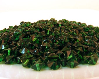 Plastic Bicone Beads Forest Emerald Green Destash Bead Lot .7 oz