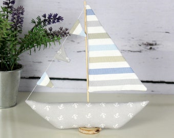 Sailboat with pennant chain ~ fabric decoration | gift idea