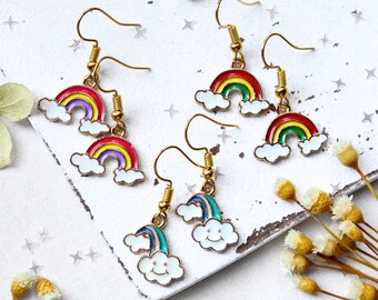 Ohrringe Regenbogen & Wolken | Bunter Ohrschmuck für Damen | Handgefertigte Ohrhänger mit fröhlichen Anhängern