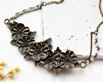 Blumenliebe • Halskette bronze | Statementkette | Geschenkidee Frau | Freundin | Schwester | Mama