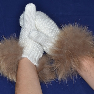 Raccoon Fur Trim White Wool Knitted Mittens