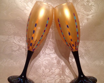 Hand painted couples Love Champagne glasses~ valentines glasses~ anniversary glasses~1 dollar with separation purchase of 20 dollors or more