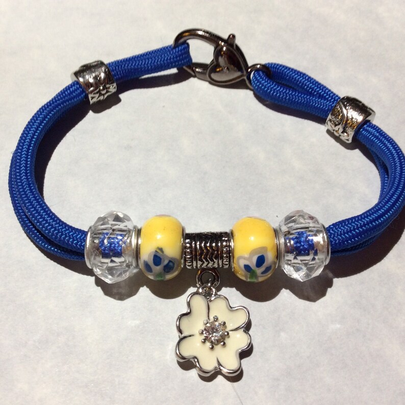 Flower Beaded Paracord Bracelet Etsy