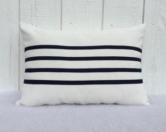 Patio and Boat pillows - White and Navy Sunbrella Pillows - Outdoor Pillows - Handmade by Renaissance Cushions