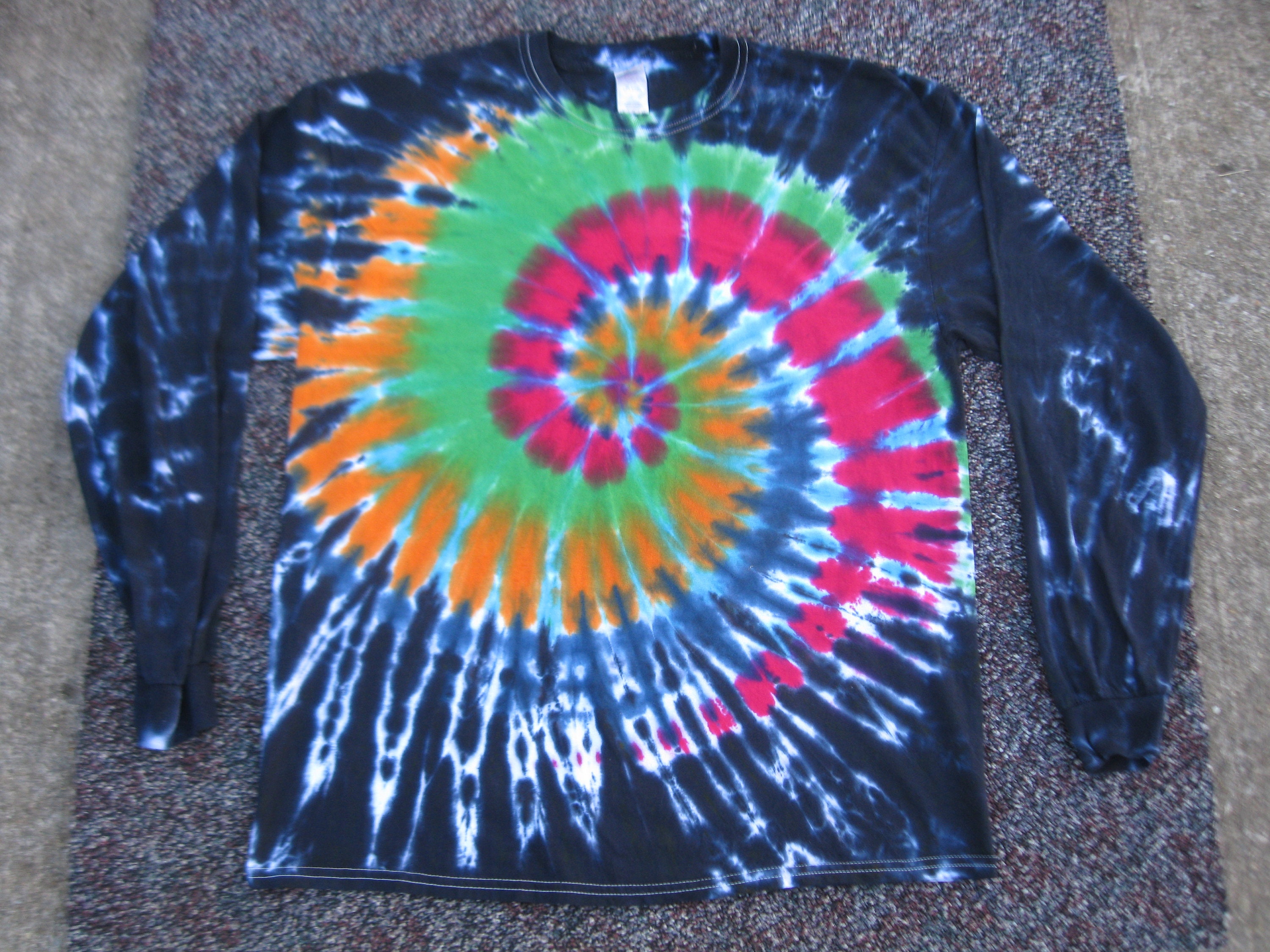 galaxy tie dye shirt diy