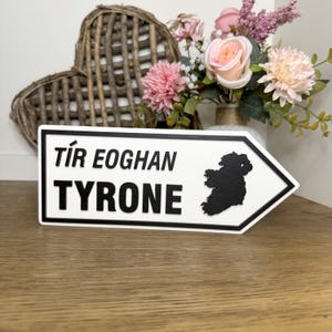 Personalised Irish Road Sign | Custom Street Sign | Irish Family Home Plaque | Old Irish Road Arrow