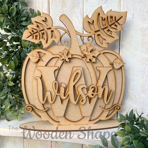 Gepersonaliseerde Halloween Familie Achternaam Craft Kit Gelaagde MDF Halloween Pompoen Decoratie Initial & Achternaam Toegevoegd