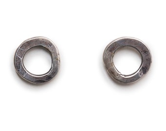 Simple Round Forged Sterling Silver Studs Earrings