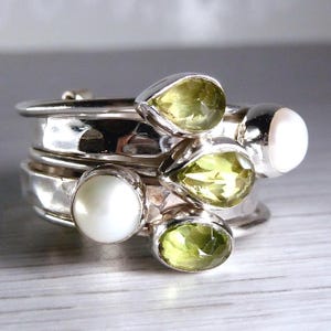 PERIDOT & PEARL 5-Stack Ring (US 11 + 12) SilverSari YSTR1005