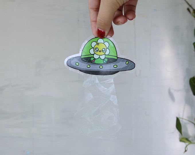 Lil’ guy abduction rainbow maker