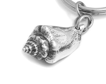Seashell Keychain, Ocean Lover Accessorie Handmade in Pewter