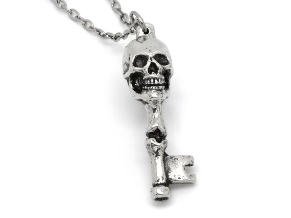 Skull and bones best sale jewelry