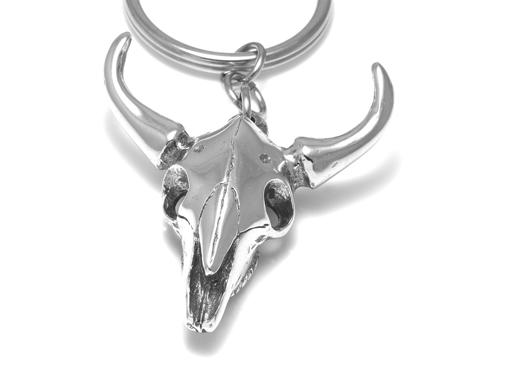 Bull Skull Keychain, Handmade Taurus Keyring in Pewter - Etsy