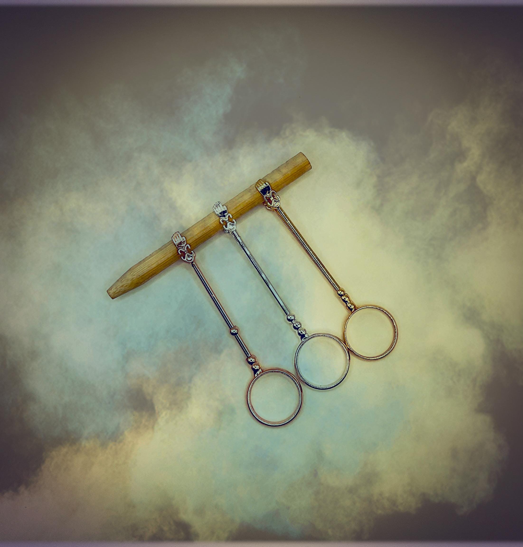 cigarette holder to stop yellow fingers Finger Cigarrette Holder