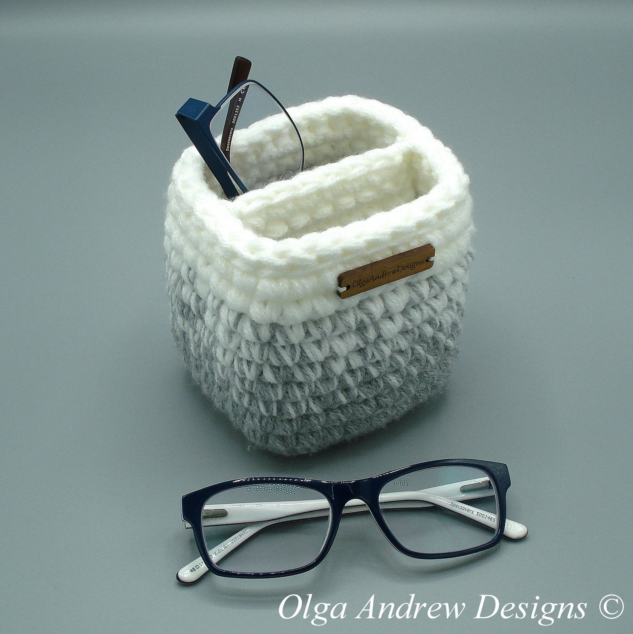 Crocheted Double Eyeglass Holder: Bedside Phone Stand, Desk Organizer