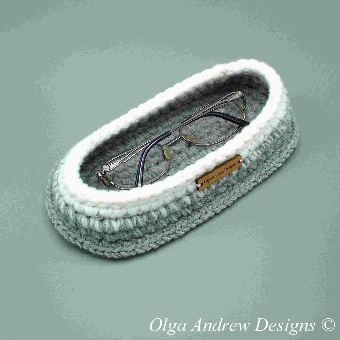 Horizontal Oval Glasses Holder, Desk Eyeglass Holder, Bedside