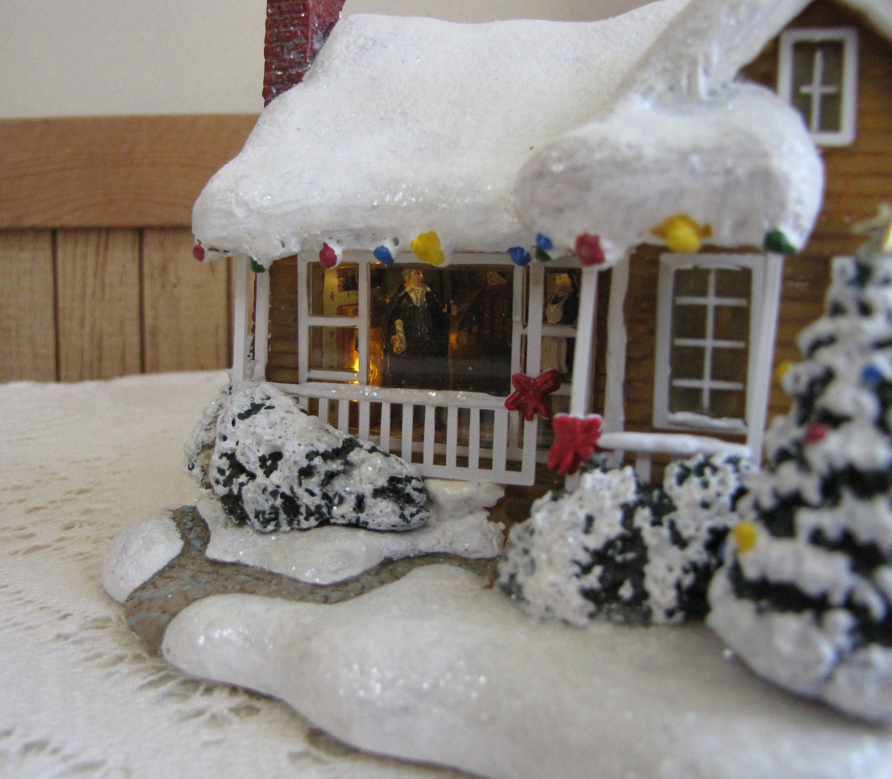 Thomas Kinkade Childhood Home Teleflora Lighted Winter Village House