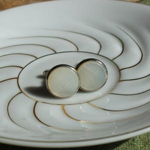 Hickok Mother of Pearl Cufflinks 1960s Silver-toned Men’s Jewelry and Accessories