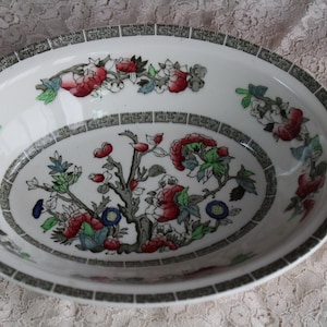 Indian Tree Vegetable Bowl Oval 9-inch Johnson Brothers 1979-1982 Vintage Dinnerware