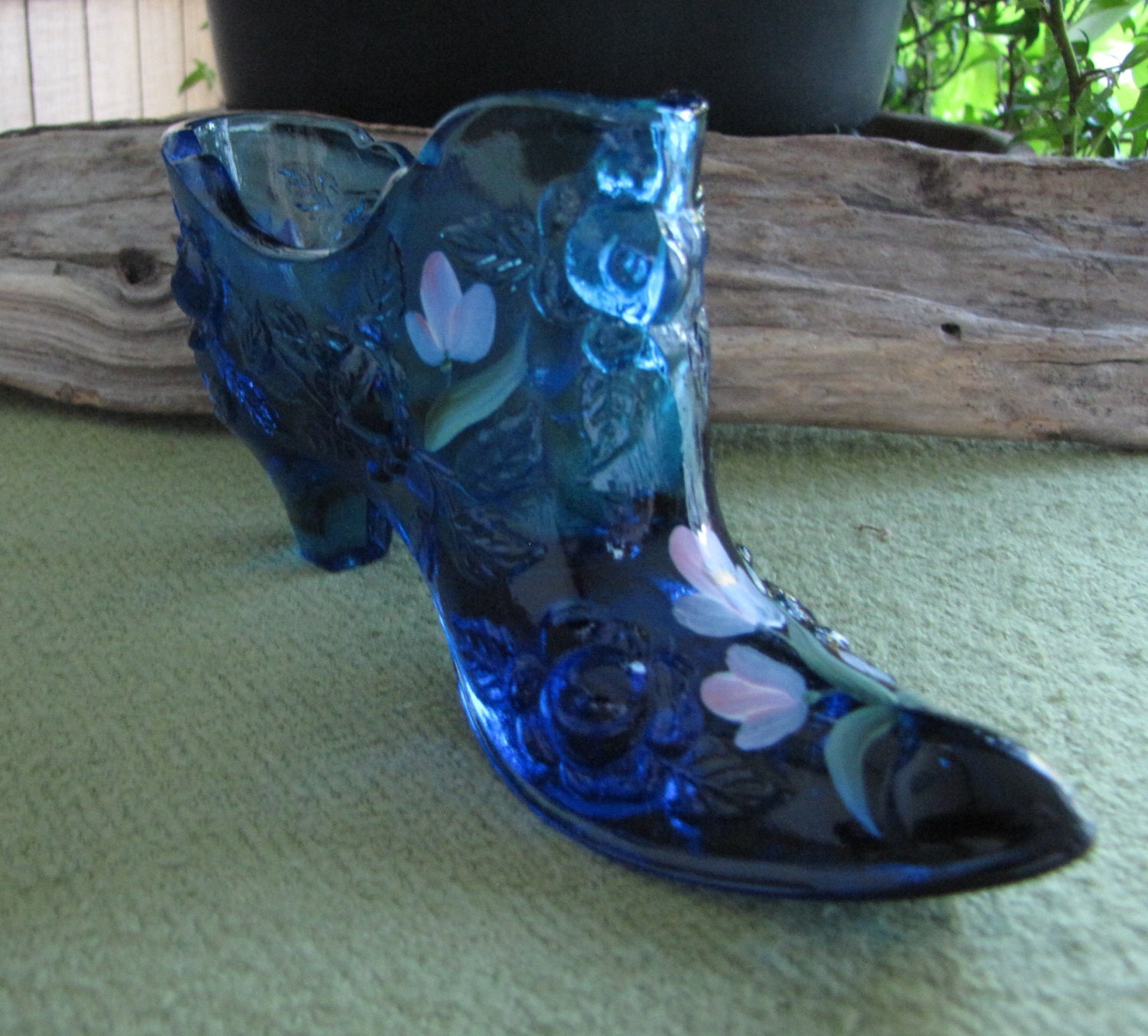 Fenton Cobalt Blue Shoe Hand Painted D. Yewel Blue Glass Shoe Fenton Cobalt Blue Shoe Hand Painted D. Yewel Blue Glass Shoe