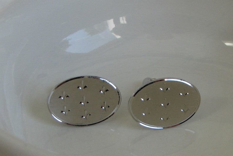 Hadley Fleur di Lis Cufflinks Sterling Silver Vintage Men\u2019s Jewelry and Accessories