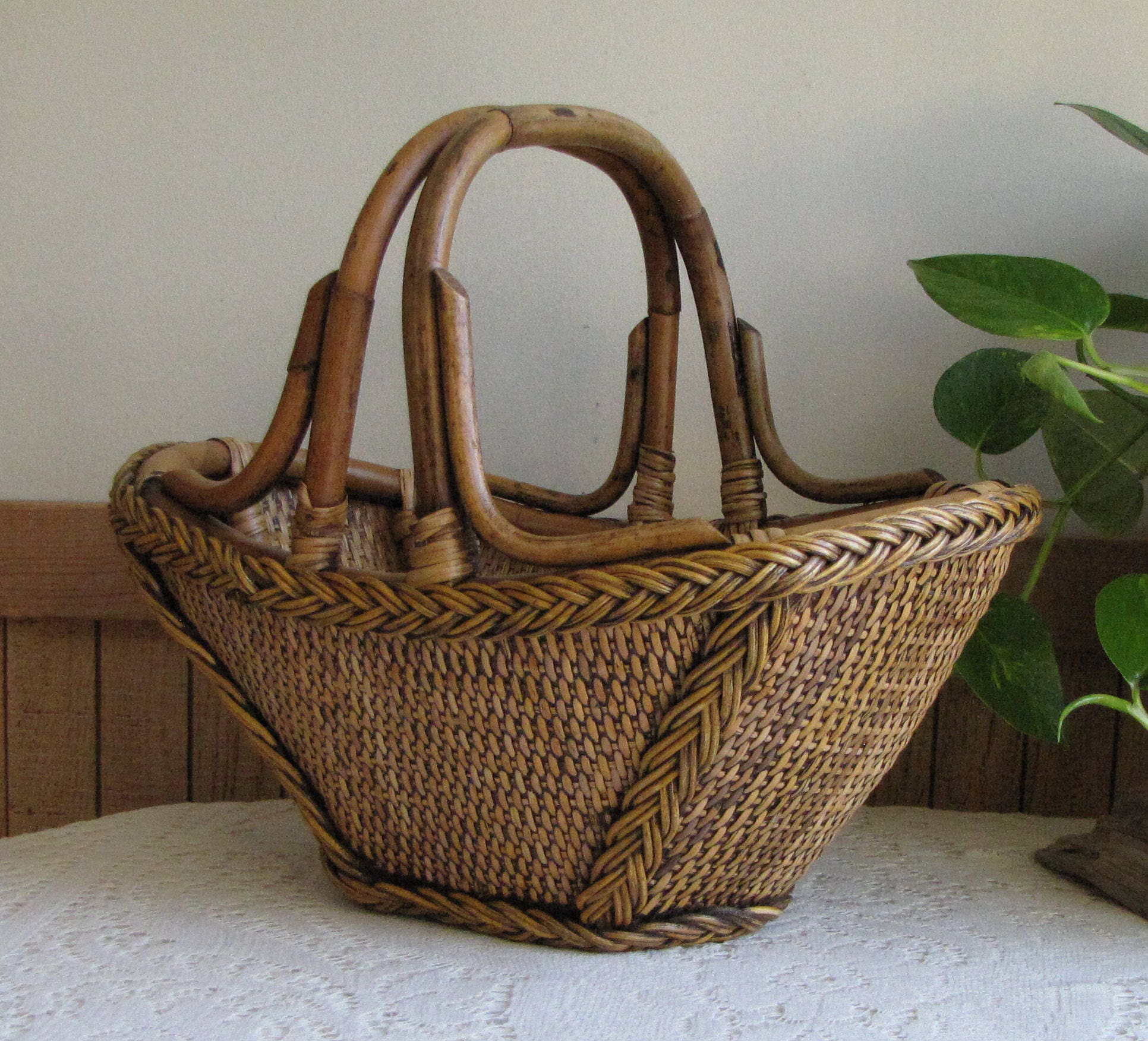 Rattan Basket Vintage Baskets and Home Décor Garden Trug ...