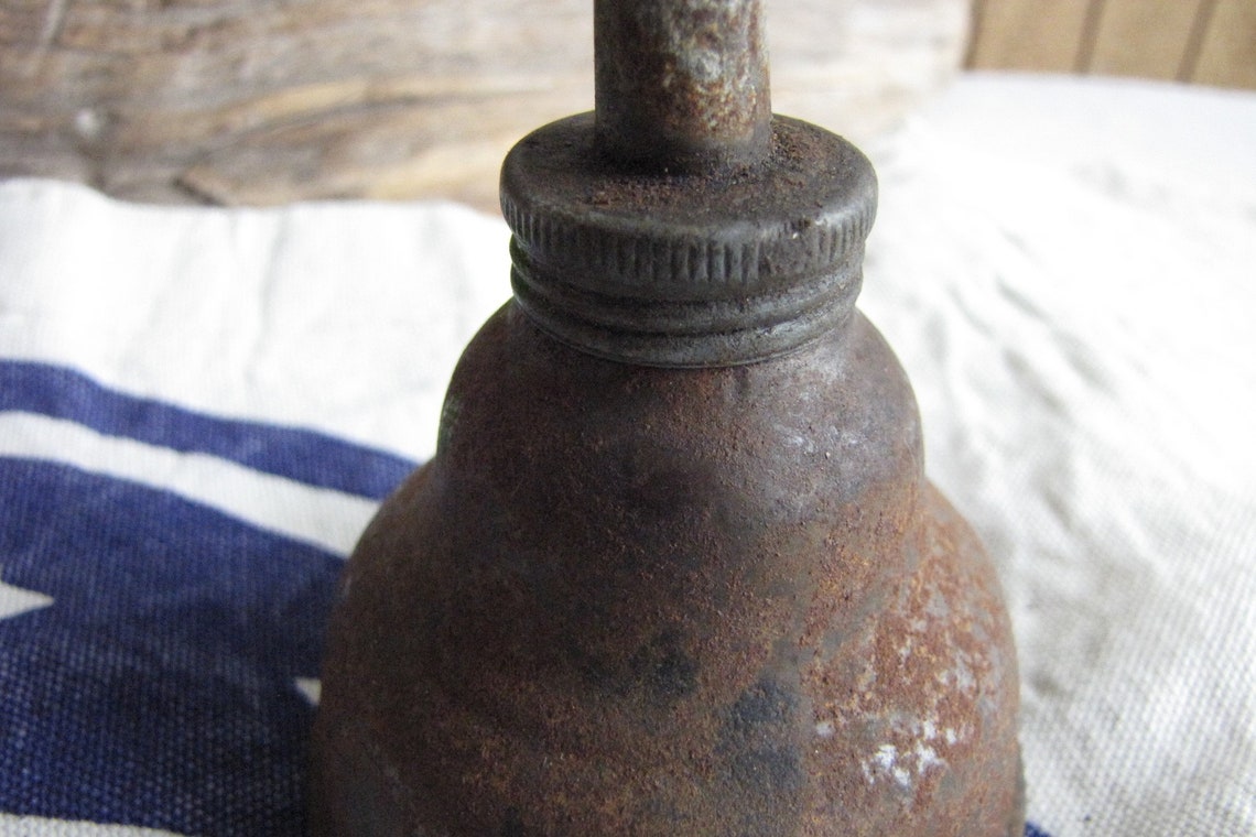 Rusty Oil Can Vintage Industrial Salvage Etsy