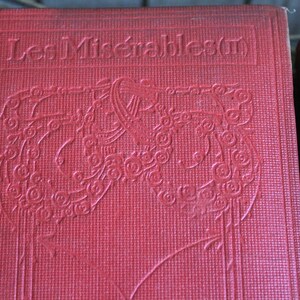 Victor Hugos Les Misérables Volumes I & II 1900s Antique Fiction and Literature image 2