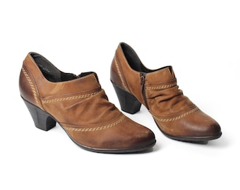 Botines vintage de piel marrón con tacón - Talla 6.5 (EE. UU.)