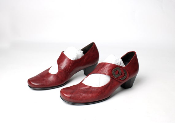 Vintage 80's 90's Gabor Red Leather Mary Janes Ro… - image 2