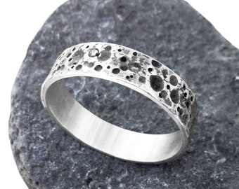 Wedding Rings and Bands