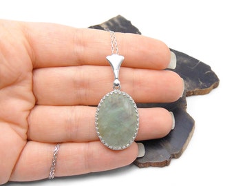 Pendants: Set Stones