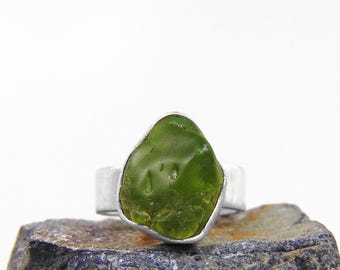 Raw Peridot Ring in Sterling Silver - Satin Finish - Rough Green Peridot Gemstone Jewelry