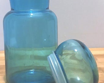 Pot d'apothicaire vintage en verre bleu - Rangement de cuisine de 8,5 pouces, fabriqué en Belgique