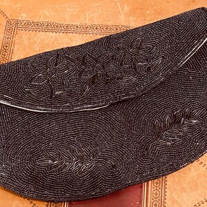 Pochette noire vintage avec perles de rocaille - Sacs de cérémonie - Sacs polyvalents - Sac tendance - Sacs de soirée faits main en perles par Domar Japon