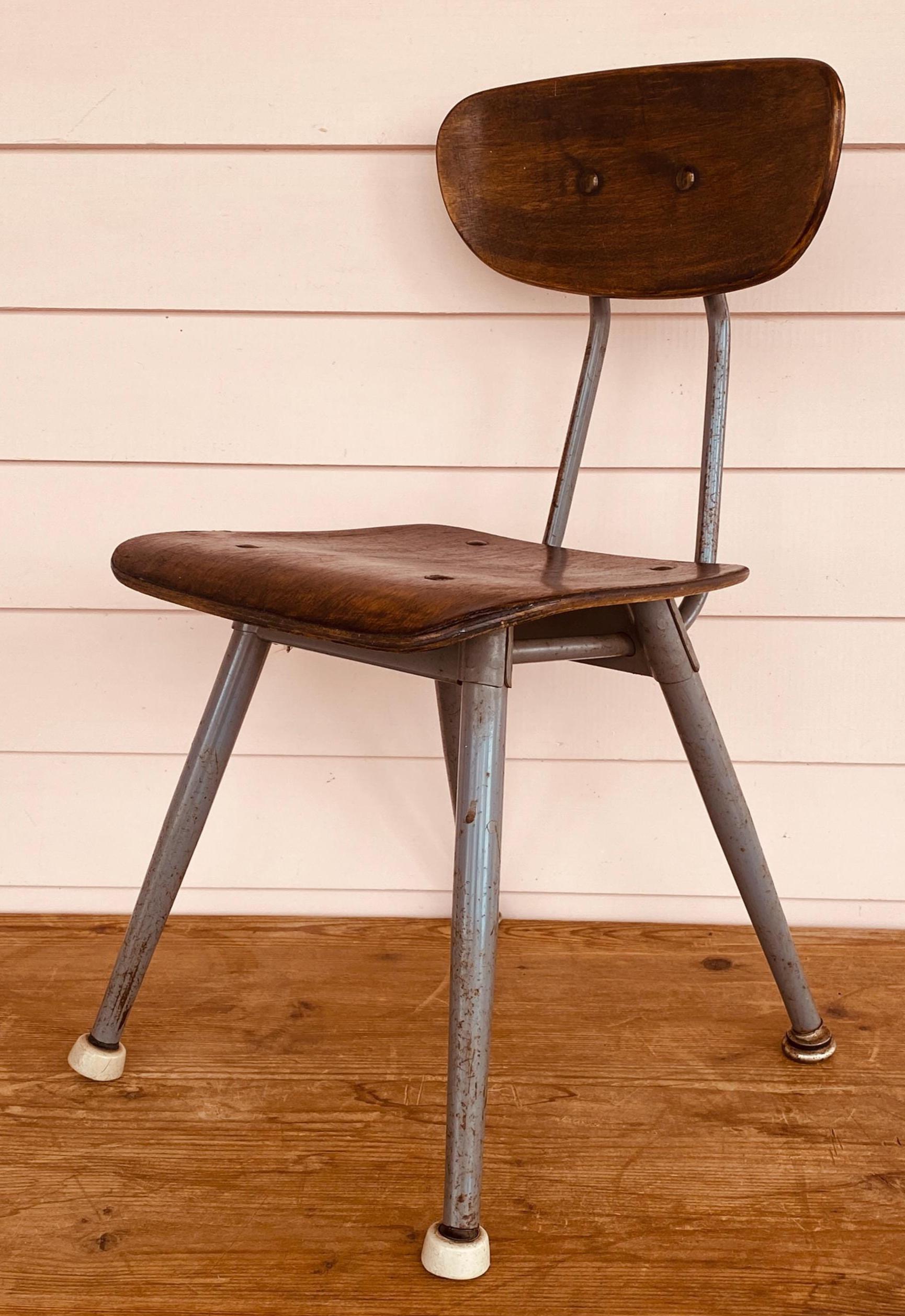 Vintage school chair - Etsy 日本