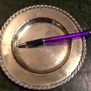 Vassoio portapenne vintage in ottone con bordo in corda - Accessorio da scrivania - Sottobicchiere per bottiglia di vino - Portagraffette - Vassoio per gioielli