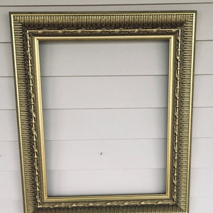 Victorian Style Gilt Picture Frame – Ornate Wood & Plaster, 26x22