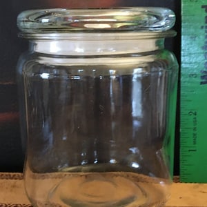 Glazen voorraadpot - woondecoratie - keukendecor snoeppot - vintage - cadeau voor haar - 5 inch hoog - diameter 3 inch - verzamelobject
