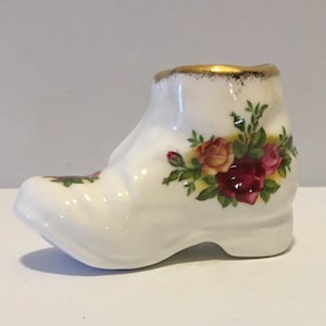 Royal Albert  -Old Country Roses -  Bone China - Boot - Shoe - Vintage  - 1990s