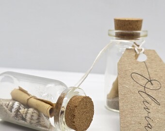 12 tarjeteros de mesa, tarjeteros de botella de vidrio, decoración para bodas en la playa, decoración para bodas en la arena, tarjetas de mesa, boda boho