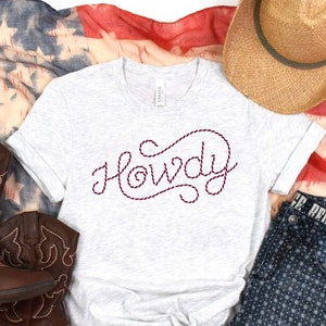 Howdy Rope Lettering T-Shirt: Southern Ranch Style - Unisex Cotton Tee