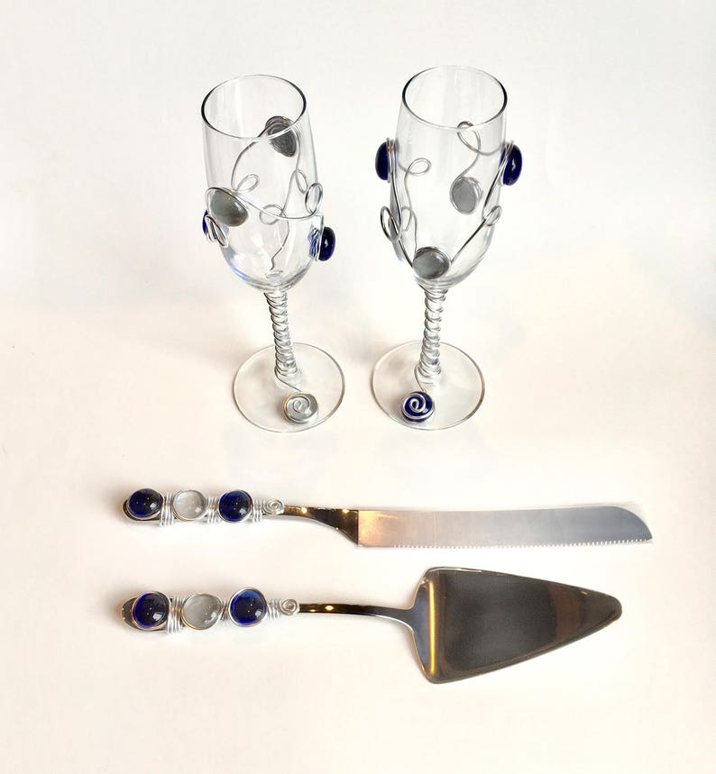 Bride and Groom Cake Server & Knife Set w/ Champagne Flutes Etsy