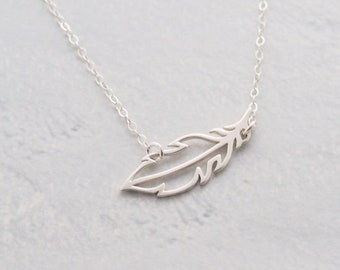 Sterling Silver Feather Necklace • Nature Lover Gift • Birds Lover Gift • Silver Feather Necklace • Everyday Necklace • Layering Necklace