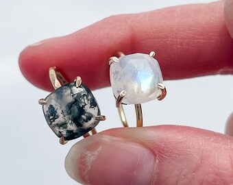 Anillo de piedra lunar con corte cojín: chapado en oro, piedra natal de junio