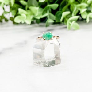 Smaragd Oval Edelstein Ring, Kristall für Zwillinge, Krebs und Stier, Rose geschnitten oval, Gold Smaragd, Geschenk für sie, Mai Geburtsstein