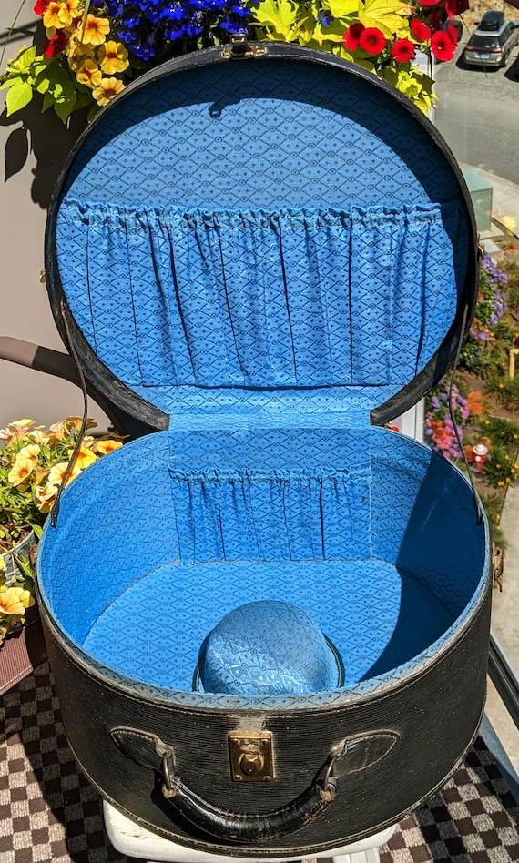 Vintage hat box / Early 1900s leather hat box / black… Gem